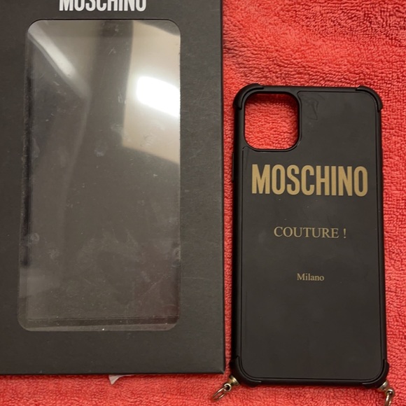 iPhone case - Picture 2 of 2